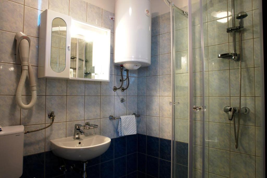 Apartments Hostin Roza Duga Uvala Pavicini Zimmer foto